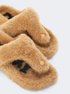 Loewe Ease Toe Post Shearling Sandal Medium Concealer