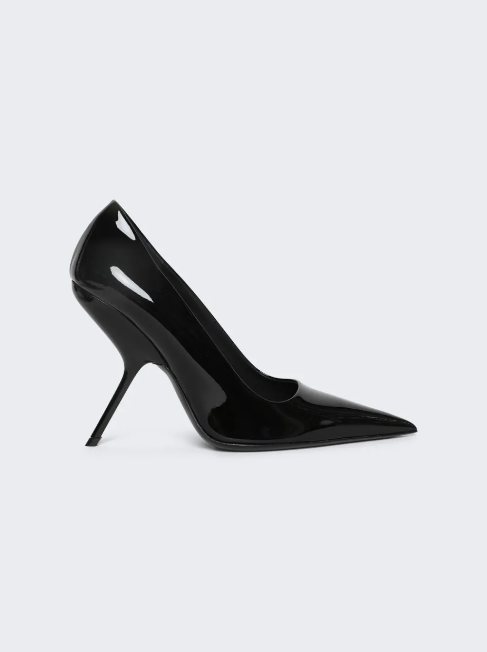 FERRAGAMO Eva Pump Black