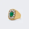 VEERT The Royal Signet Ring Yellow Gold