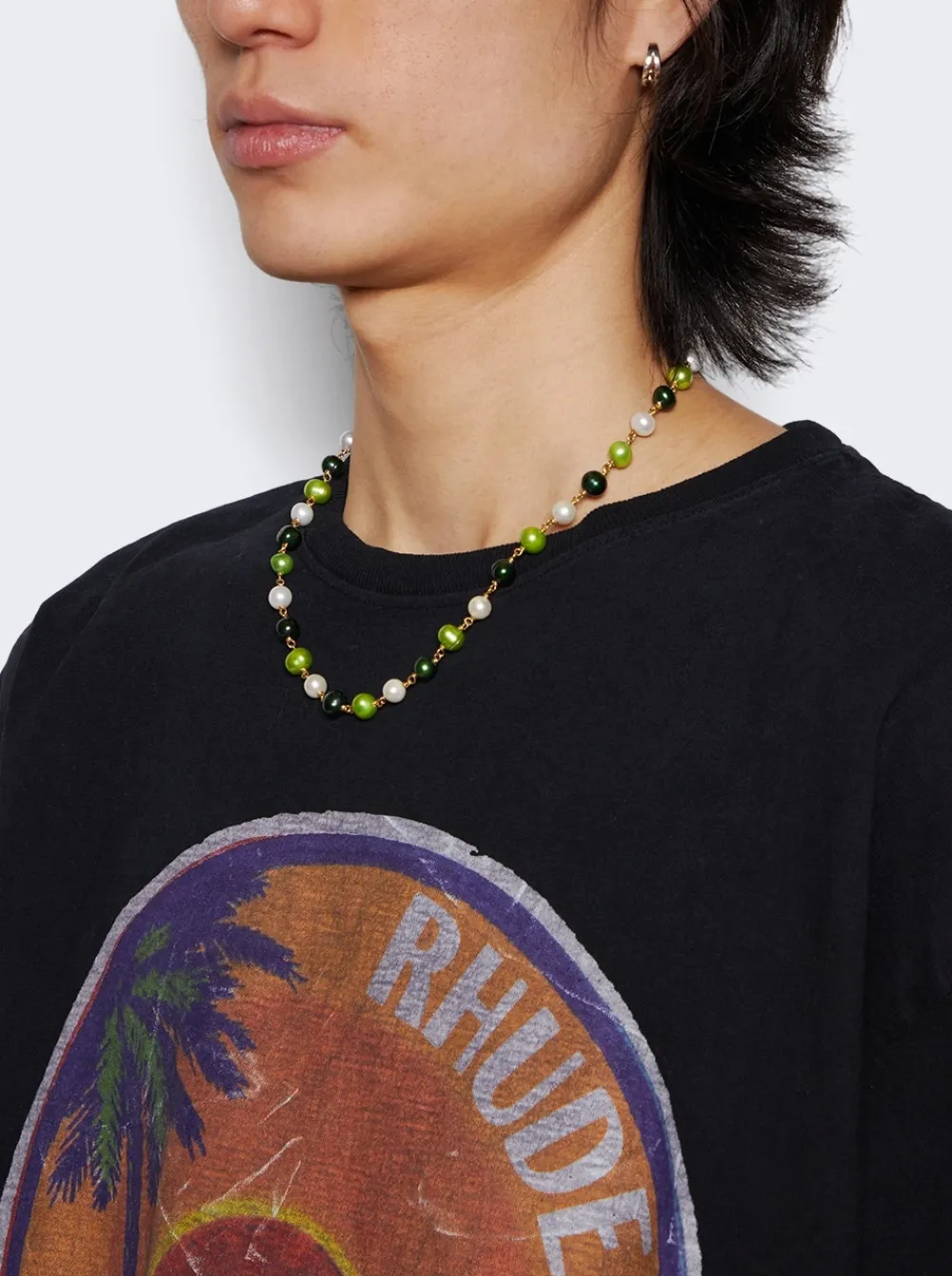 VEERT The Single Multi Green Freshwater Pearl Necklace Yellow Gold